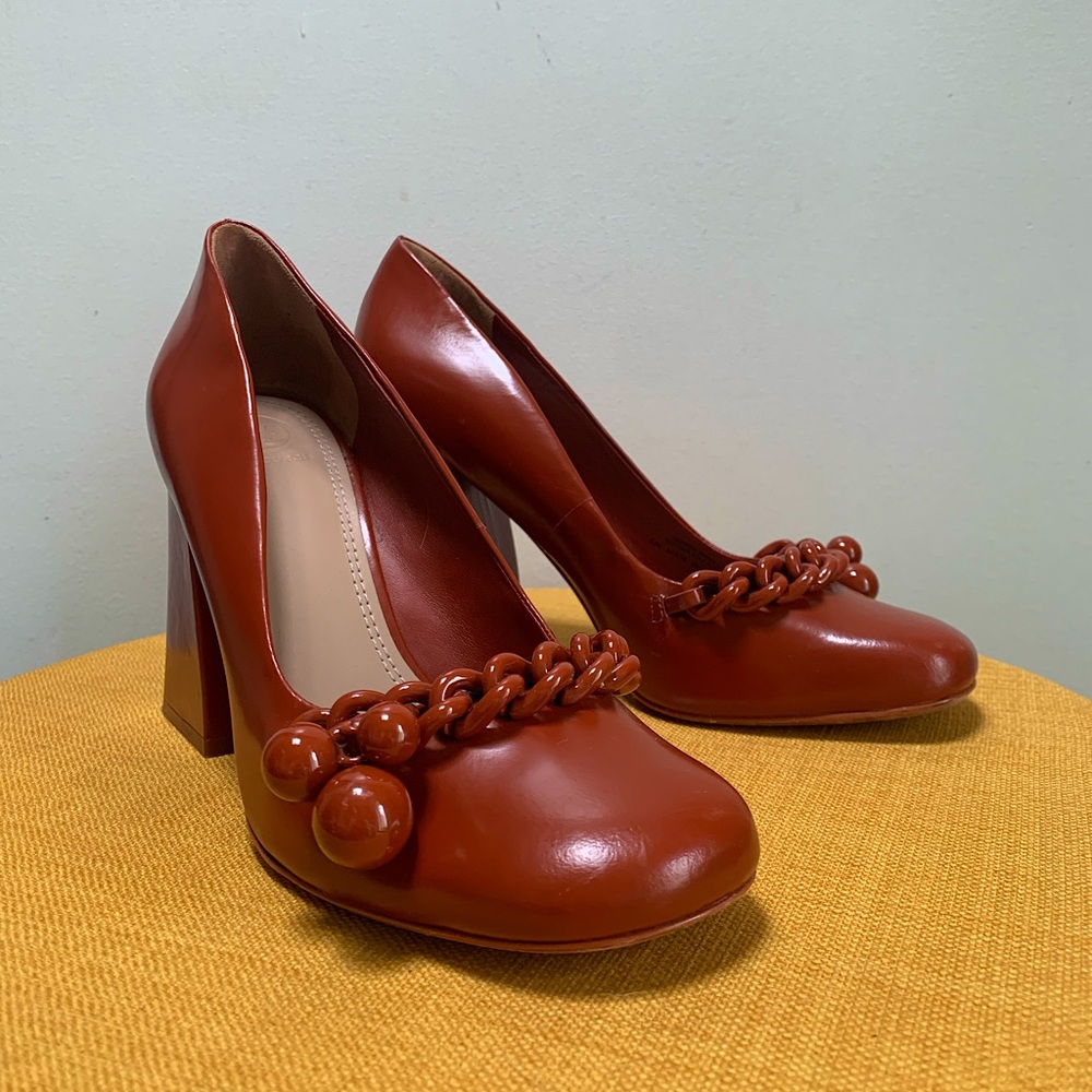 Tory Burch Rusty Red Heels with Cute Chain and Ball Detail